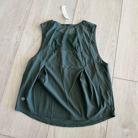 Lululemon women’s top size 2 - Picture 4 of 6